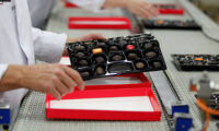 Praca Anglia przy pakowaniu czekoladek bez znajomości języka od zaraz Luton 2022