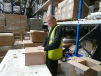 Anglia praca pakowanie kosmetyków na magazynie Northampton/Wellingborough